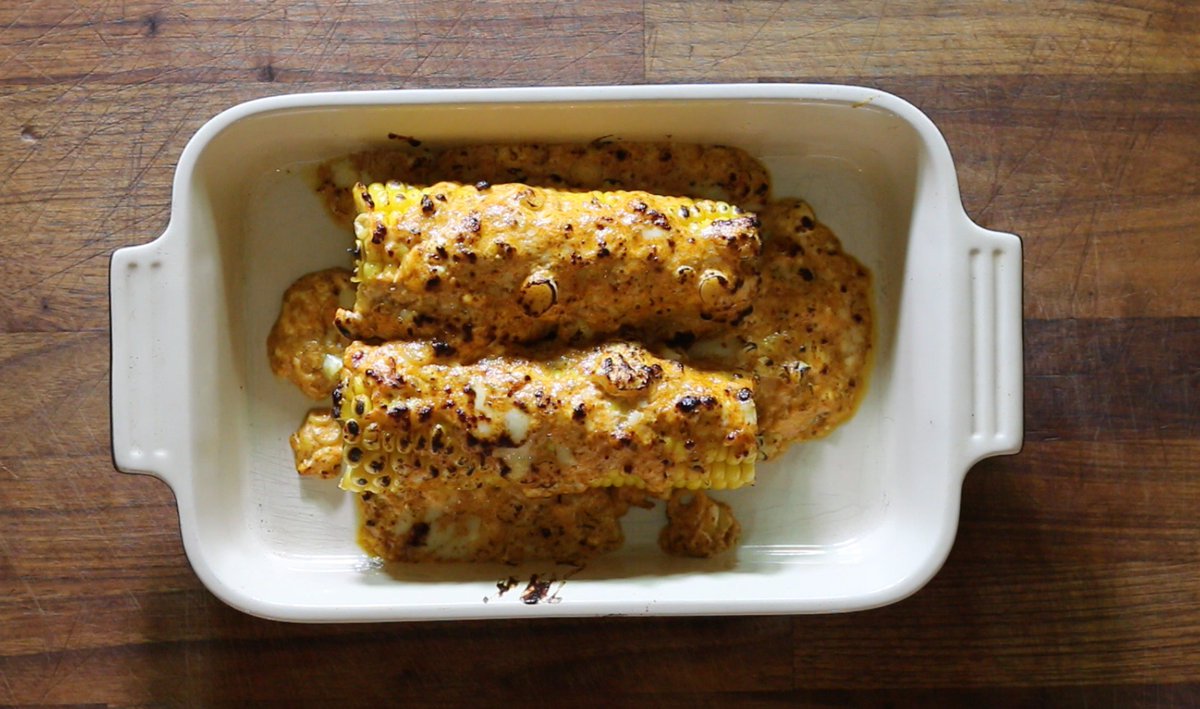 coeliac_chef's tweet photo. Messy cheesy deliciousness with this corn on the cob recipe, it's so bloody good, you have to try it. Total breeze to knock up too. Recipe in video description - https://t.co/iU4sKmKF25 #coeliacchef #coeliacuk #coeliac #glutenfree #glutenfreeuk #food #cheese #corn #foodporn #eat https://t.co/ZCV6kG8vED
