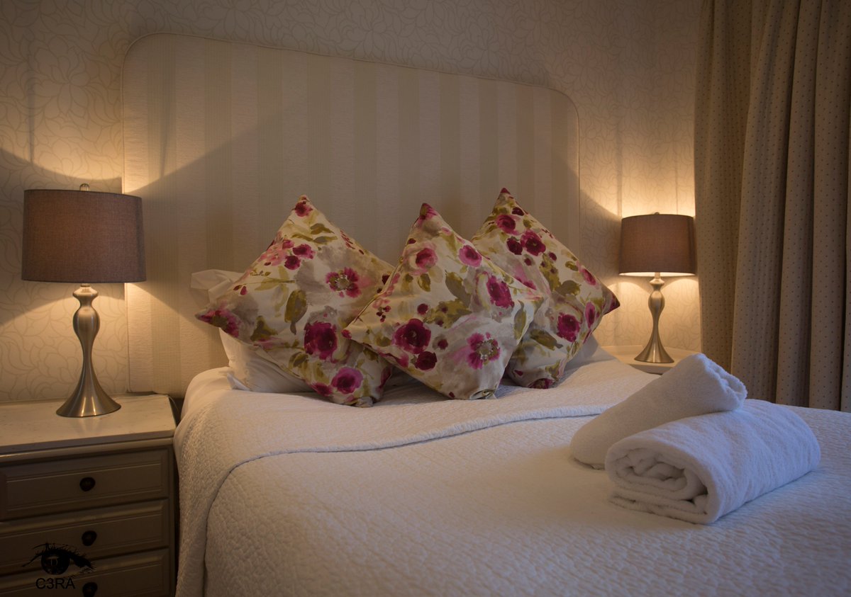 Clarence House Hotel tweet media