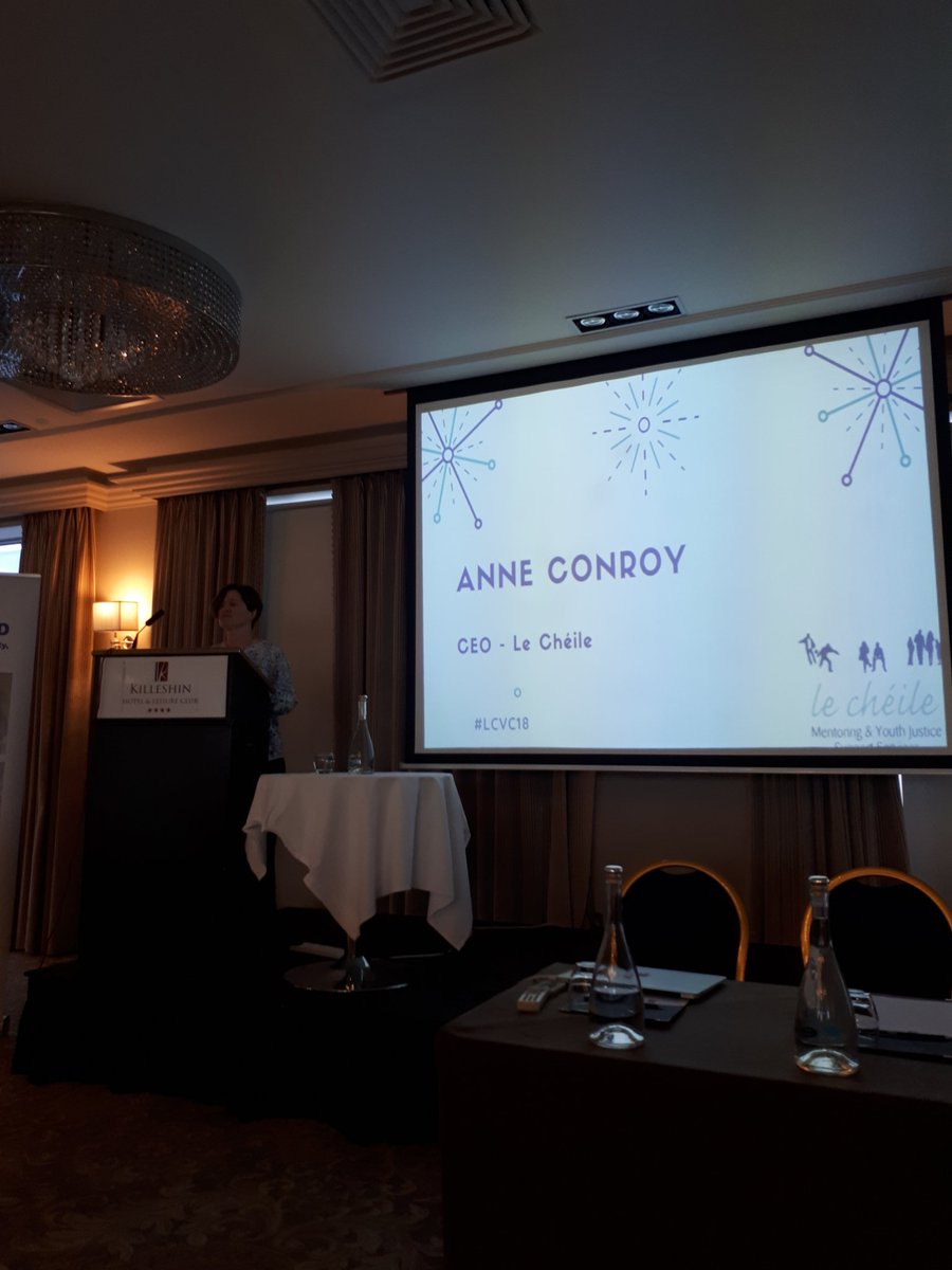 janehmul's tweet photo. @_andy_bray opens the @Le_Cheile national volunteer conference. It's bound to be a great, uplifting day. Anne Conroy, CEO welcomes people & thanks them for giving up their "last Saturday in September" & a sunny day at that. #LCVC18 https://t.co/nDk3dz0PaC