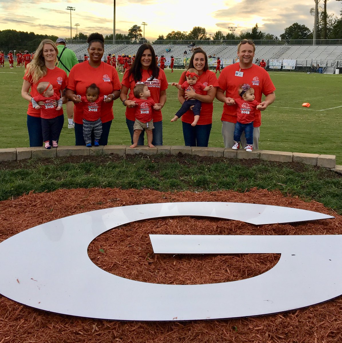 mrswhiteghs's tweet photo. Grizzly Cubs at the Red Out game!! #gogrizzlies #RedOut @grassfield_hs https://t.co/fKNEpR54Nm