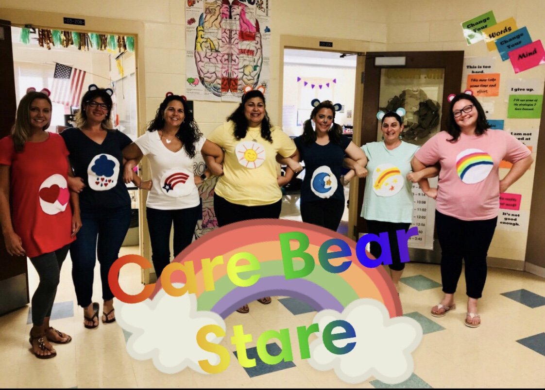 ChrissyBeaver2's tweet photo. Cheshire Cat Character Day! 9th Grade ELA Teachers decided to show how much we CARE! #EnglishTeachersCare #uhstitans #HOCO18 #TitansInWonderland #CareBears @UHSTitans411 @TitanSGA411 @jrdevito19 @JulianFJones @HeyMrCarterVCS @jlhughes991 https://t.co/NBIqoRfjDx