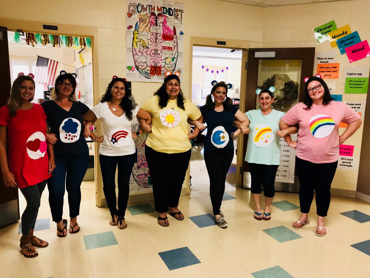 ChrissyBeaver2's tweet photo. Cheshire Cat Character Day! 9th Grade ELA Teachers decided to show how much we CARE! #EnglishTeachersCare #uhstitans #HOCO18 #TitansInWonderland #CareBears @UHSTitans411 @TitanSGA411 @jrdevito19 @JulianFJones @HeyMrCarterVCS @jlhughes991 https://t.co/NBIqoRfjDx