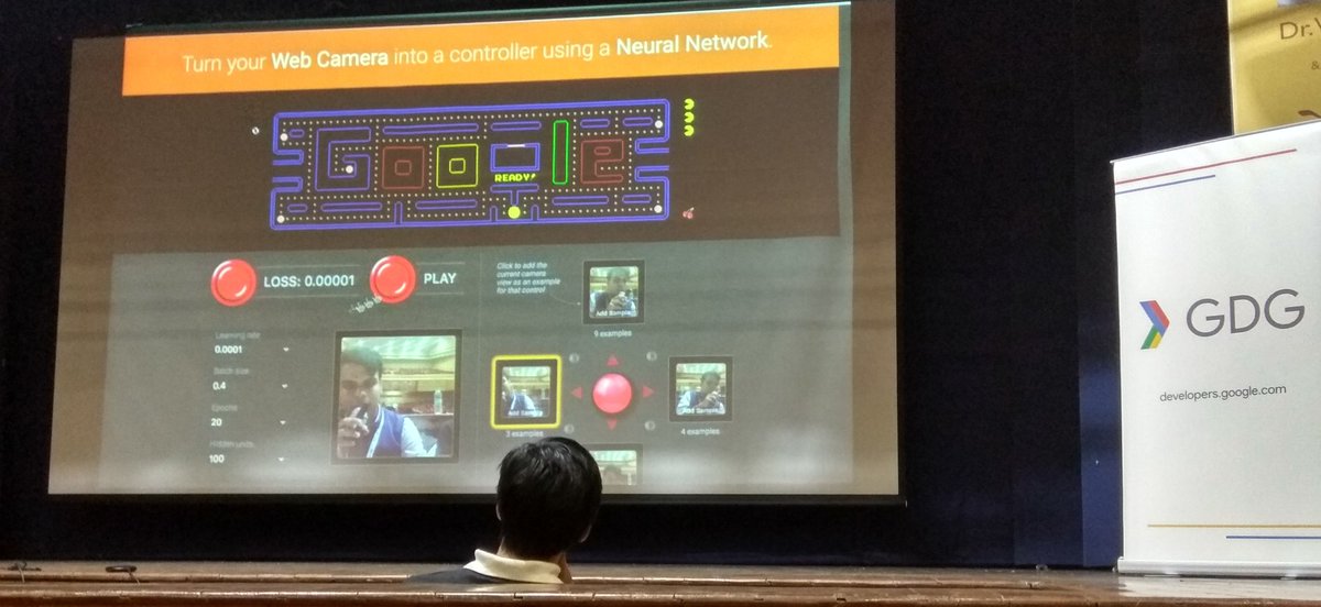 TechieScoops's tweet photo. Playing Pacman with #Machine_Learning. @umang_sha 

#devfest18 #devfestpune #indiaDevfest @gdgpune @wtmpune https://t.co/8dolR1ZT4F
