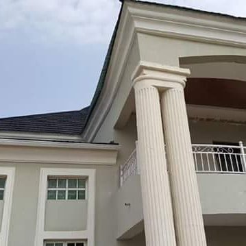 LisaLease4's tweet photo. Direct Brief:
FULLY DETACHED DUPLEX FOR SALE AT GBAGADA LAGOS:
A very spacious well maintained 5 bedroom fully detached duplex with BQ built on 750 square meter Land in Gbagada Lagos.
TITLE: C of O
PRICE: N100million https://t.co/471ocotSAJ