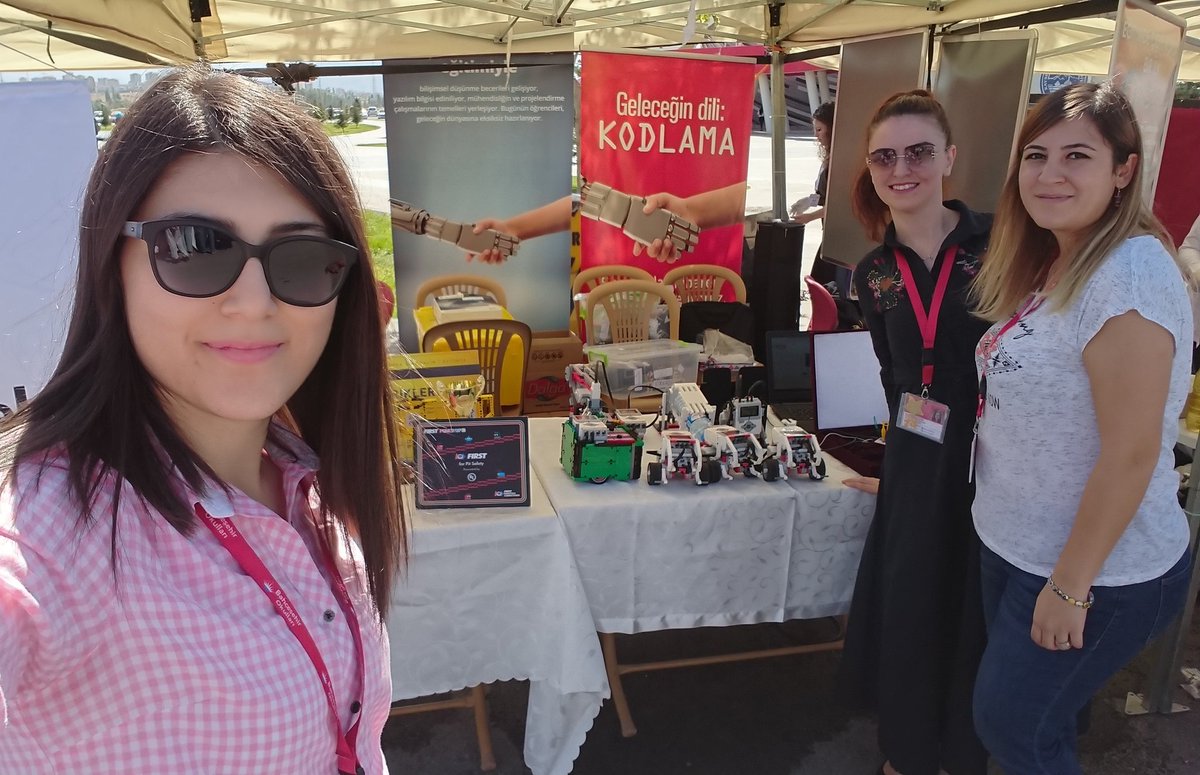 GlAlmali's tweet image. Kayseri Bilim Şenliğinde yerimizi aldık... #bilimşenliği #bkegitek #stem