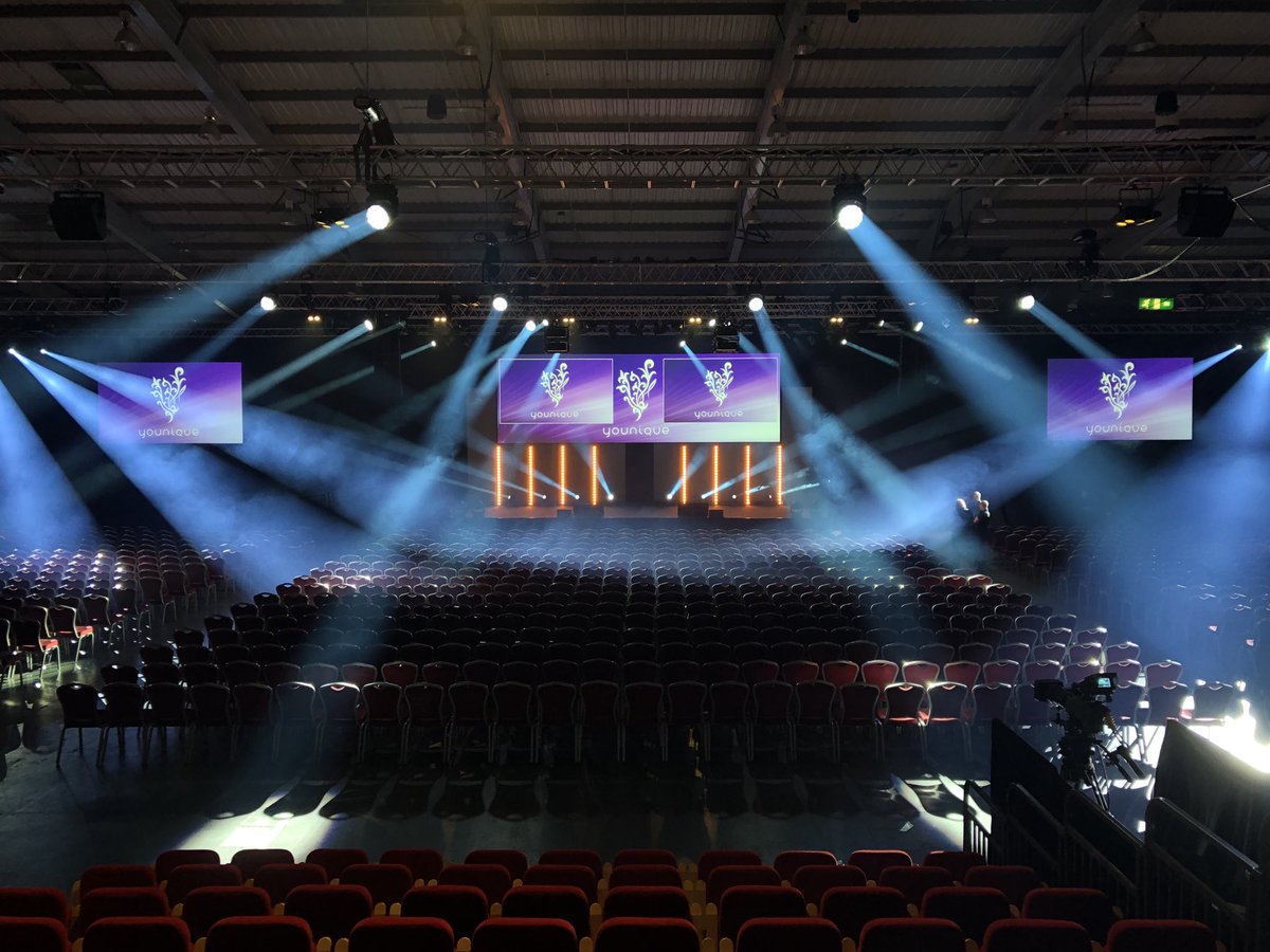 SCUKJemma's tweet photo. So impressed with the @StagecraftUK conference set up today! #Eventprofs #whatcanwedoforyou https://t.co/qBz7kKneSW