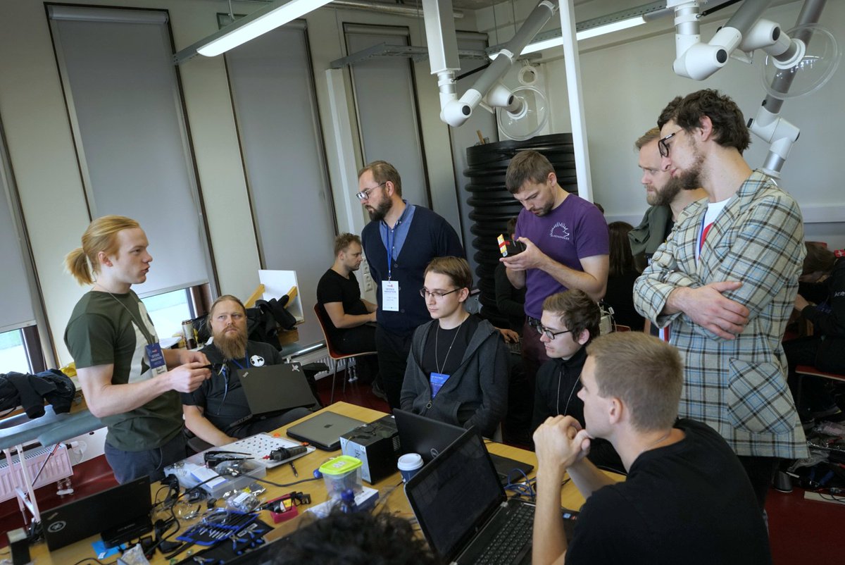 garage48's tweet photo. It's time for our mentors to go around, check the teams progress so far and help them out with their knowledge. #Garage48Defence https://t.co/oXWOLQjntM