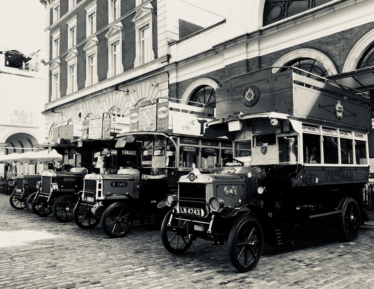 ltmuseum's tweet photo. Still looking magnificent after all these years #4buses @ltmbattlebus #B1609 #B340 #B43 https://t.co/IPG3rTkeMG