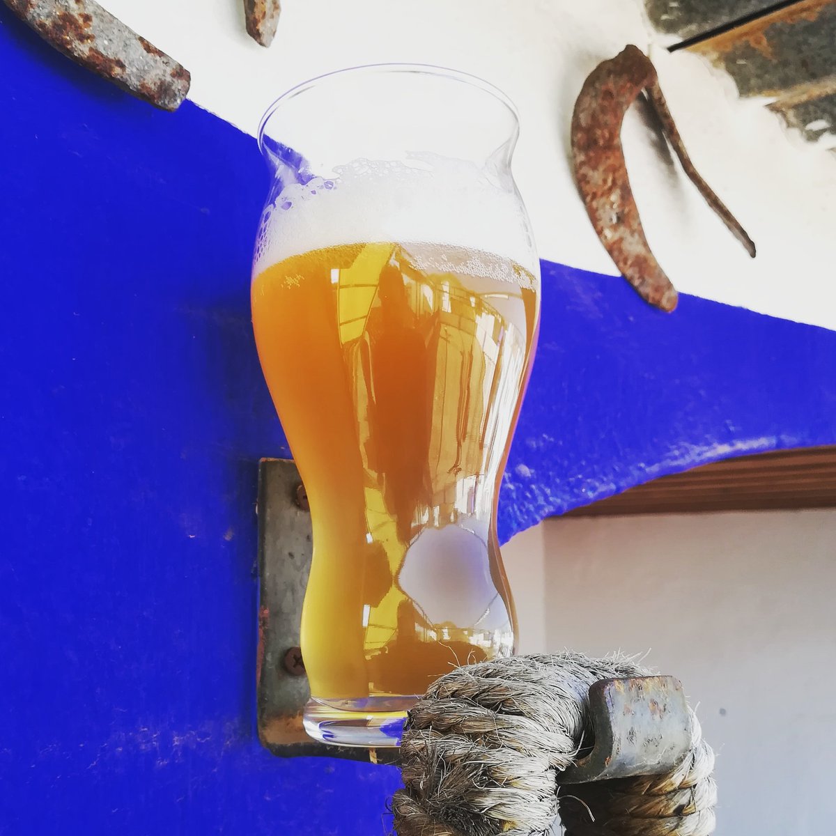 gitanillabeer's tweet photo. Vamos a disfrutar de este sábado con una Gitanilla, ¿no? https://t.co/BXAxGRsMfe