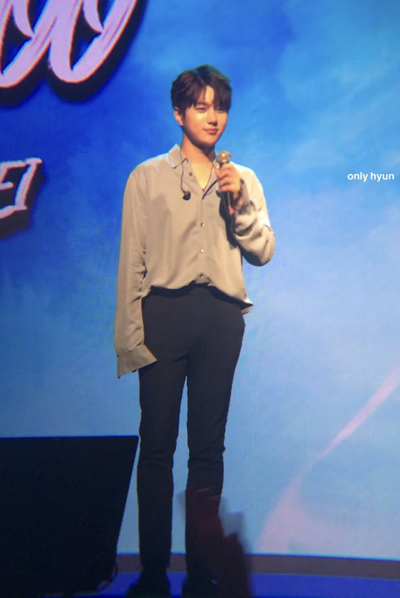 onlyhyun208's tweet photo. 키다리 오빠😍😍😍
#Infinite #인피니트 
#엘 #김명수 #명수 
#KimMyungSoo #MyungSoo https://t.co/6czPOV4wRX
