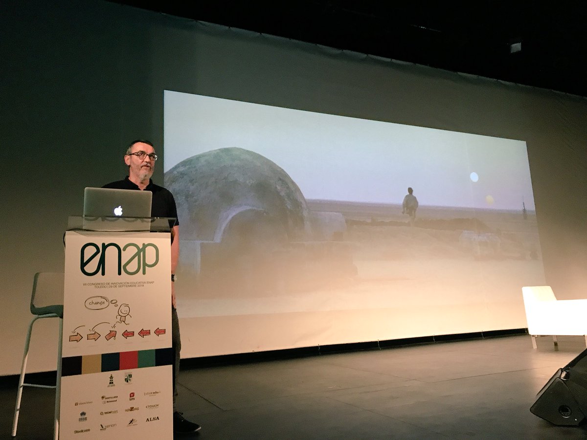 virginialonso's tweet photo. Juan Ángel Vaquerizo uniendo ciencia y ciencia ficción en #Enap18 https://t.co/fQrPzuwoCg