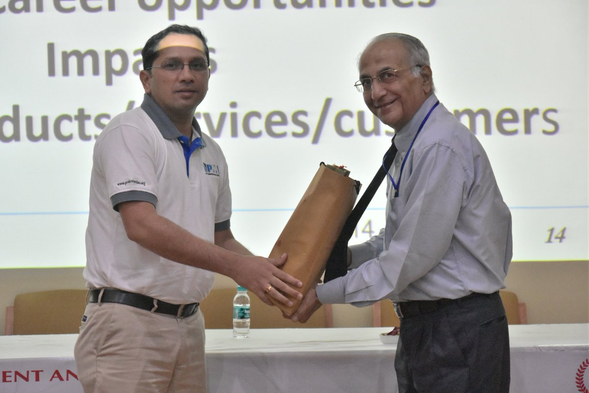SCMHRDian's tweet photo. Mr. Makarand Vinod Hardas, General Manager, TATA Communications, with his immaculate acumen in the field of project management discusses the futuristic aspects and needs of global certification in infrastructure & telecom sectors
#INFRABLAZE’18
#InfrastructureManagement
#SCMHRDxp https://t.co/AXhBM1wSlF