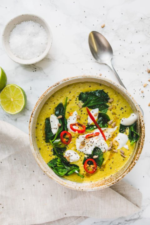 maplecanadain's tweet photo. Get a hint of Thailand on your platter with this lovely recipe for vegan maple dahl #soup.
https://t.co/nnEkG2kh04 #MakeWithMaple https://t.co/o7WFPn6fVu