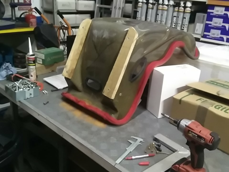 RafaSimGamer's tweet photo. Y ahora preparando el #Backet para el #Cockpit del #simulador.
Estoy que no paro. https://t.co/6Sq3hYAwmN