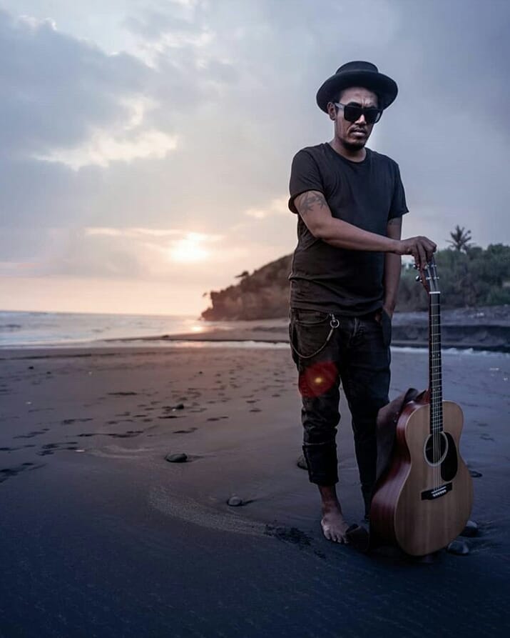 104.5 FM Unisi Radio tweet media