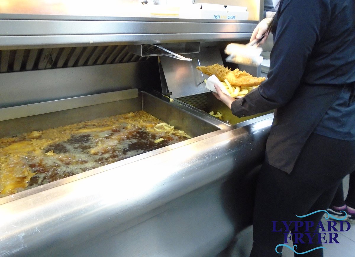 LyppardFryer's tweet photo. Don’t forget, we’re also open Saturday’s so you can get your #weekend fix of Fish and Chips! https://t.co/IpycllSzao