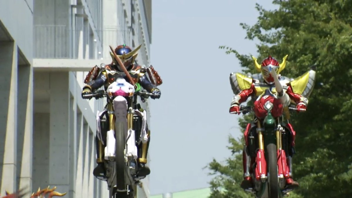 仮面ライダー画像bot 俺達が 最強の力手に入れたとして その後に この目には どんな世界 映るのだろう 状況打開していくほどに 支配するほどに 極escalation 乱舞escalation
