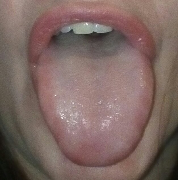 AmateurCouple8's tweet photo. Open wide its breakfast time. 👅  Tongue out for cum. Would you give her some too. Shes hungry and empty. #Cumeater #CumHunger #Cumfan #CumHungry #cumslut @Cum_Soda @FeelingHorny85 @CumPerfection @LovesofZEUS https://t.co/FlJ9fw0pmh