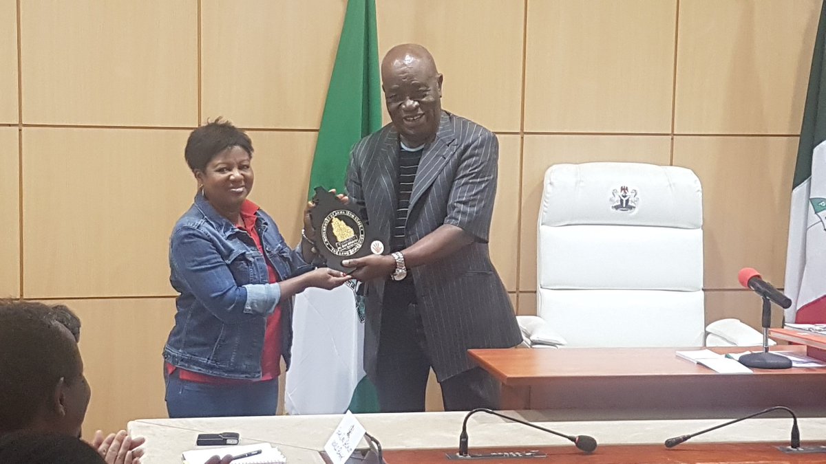 lordflaccko_'s tweet photo. Happening now Deputy Governor Akwa Ibom receives a team of NEWMAP /WB / FG officials in his office. Commends project implementation ,@iujibril @NEWMAP_NIGERIA https://t.co/QbXgdCtmU9