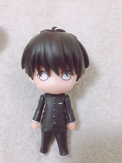 また、以前にたっつんのねんどろいどを作ってくださった方が新たに戌井くんも贈ってくださいました(;ω;)ありがとうございます〜!!かわ…可愛すぎるでしょ…
2枚目は女子に迫られて泣きっ面な戌井くんですが髪の毛で表情が隠れてしまったので髪の毛なしver.と共に… 