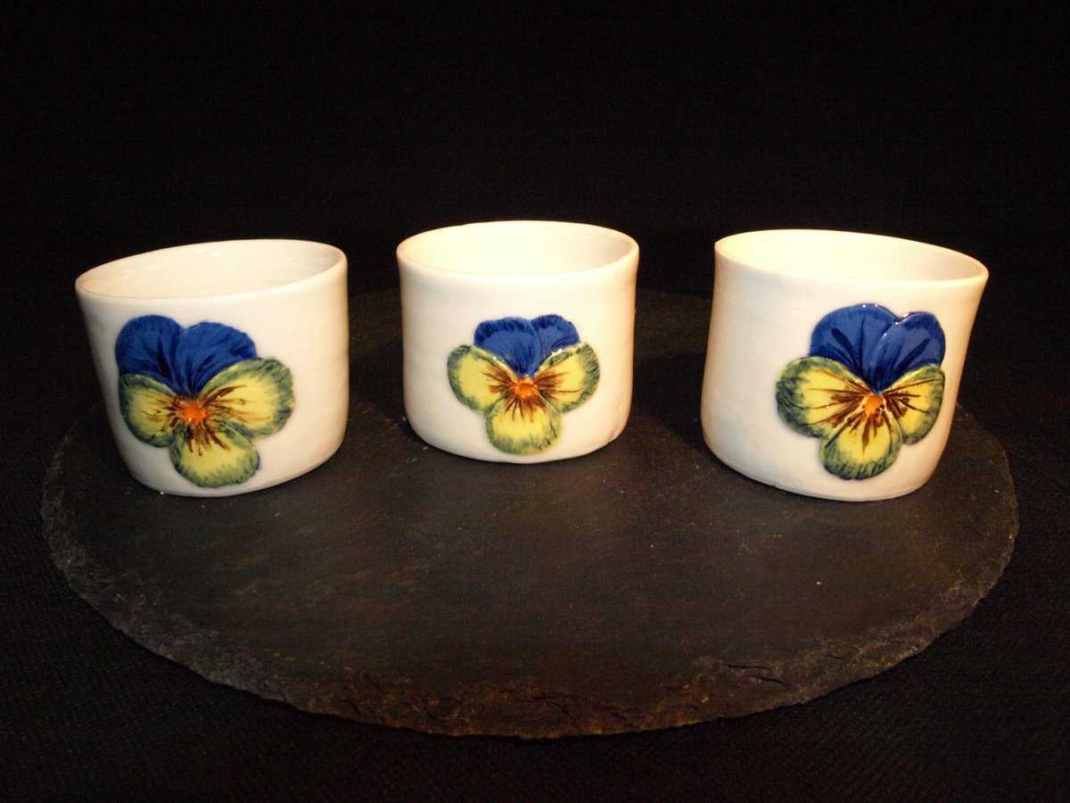 Sue Humphreys will be exhibiting in our annual exhibition at Oriel Cric Oct 1-21 2018 #ceramics #pots #porcelain #Cymru #crickhowell