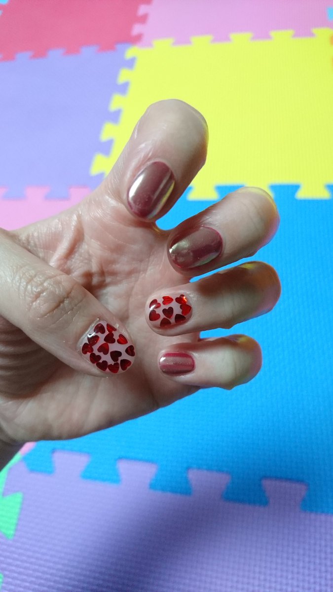 安室奈美恵ネイルデザイン集 可愛くて話題のシンプルなデザイン