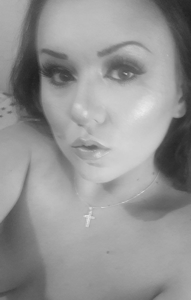 HotBabeEscorts's tweet photo. #SaturdaySelfie Our #HotBabes love to share their #SexySelfies with you 🤳🏻😍 https://t.co/cNDiZ614WV
#essex #escorts #escort #essexescorts #escortsinessex #essexescortagency #dagenhamescorts #romfordescorts #brentwoodescorts #chelmsfordescorts #southendescorts #rayleighescorts https://t.co/Frslg7kYWM