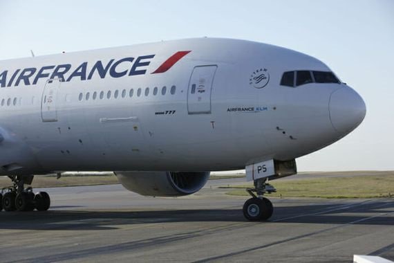 Ca y est Air France passe au Wi-Fi ! -
Article complet : planet-sansfil.com/ca-y-est-air-f… - 
#AirFranceConnect #Avion #CompagnieAérienne #Hotspot #SansFil #WiFi #WiFi #Wireless