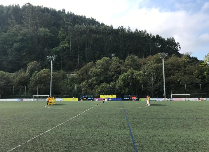 Una imagen de un partido del infantil del Villa de Pravia (Foto: VPCD).