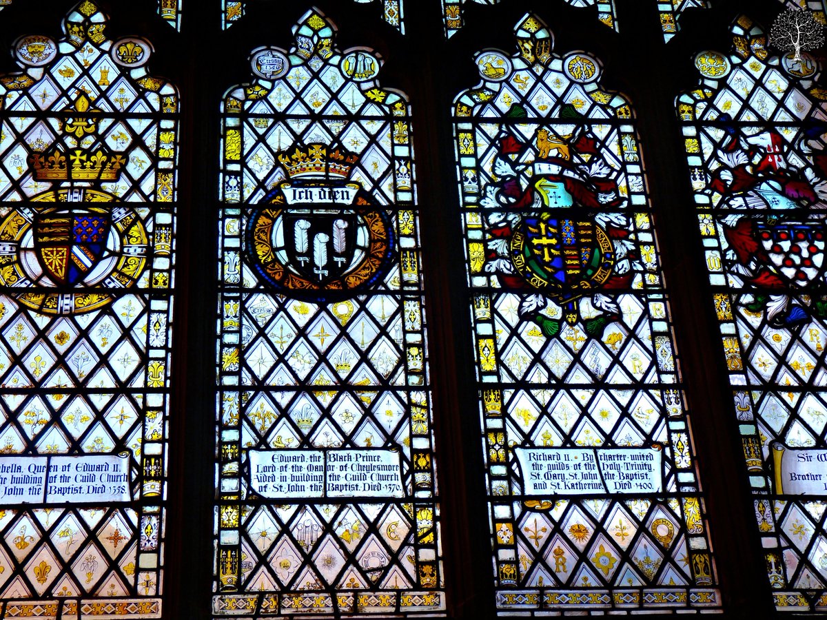 SanjeePerera1's tweet photo. A few more #StainedGlass gems from from #ReginaldBell of the #ClaytonandBell dynasty @stmaryguildhall in #Coventry. #AnimalsInChurchesHour #Heraldry https://t.co/UibpXrYbh7