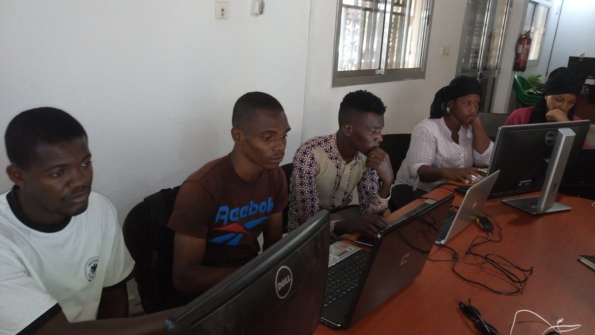 <a href="/osmguinea/">OpenStreetMap (OSM) Guinea</a> <a href="/GeoSynapse/">GeoSynapse Guinée</a> mapping to fight #Fgm in Guinea. Join us by mapping on this task tasks.hotosm.org/project/5243#b…. Thanks to <a href="/hotosm/">Humanitarian OpenStreetMap Team</a> <a href="/NetHope_org/">NetHope</a> <a href="/RedCross/">American Red Cross</a>