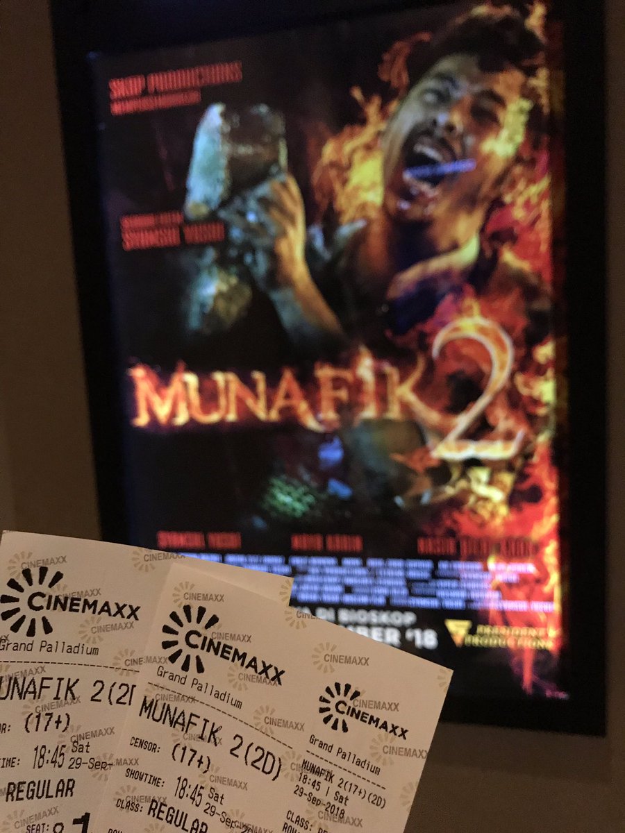 firdausque's tweet photo. Untuk ketiga kalinya...Cinemaxx Indonesia @SyamsulYusof84 @maya_karin https://t.co/1u9pA3v1j1