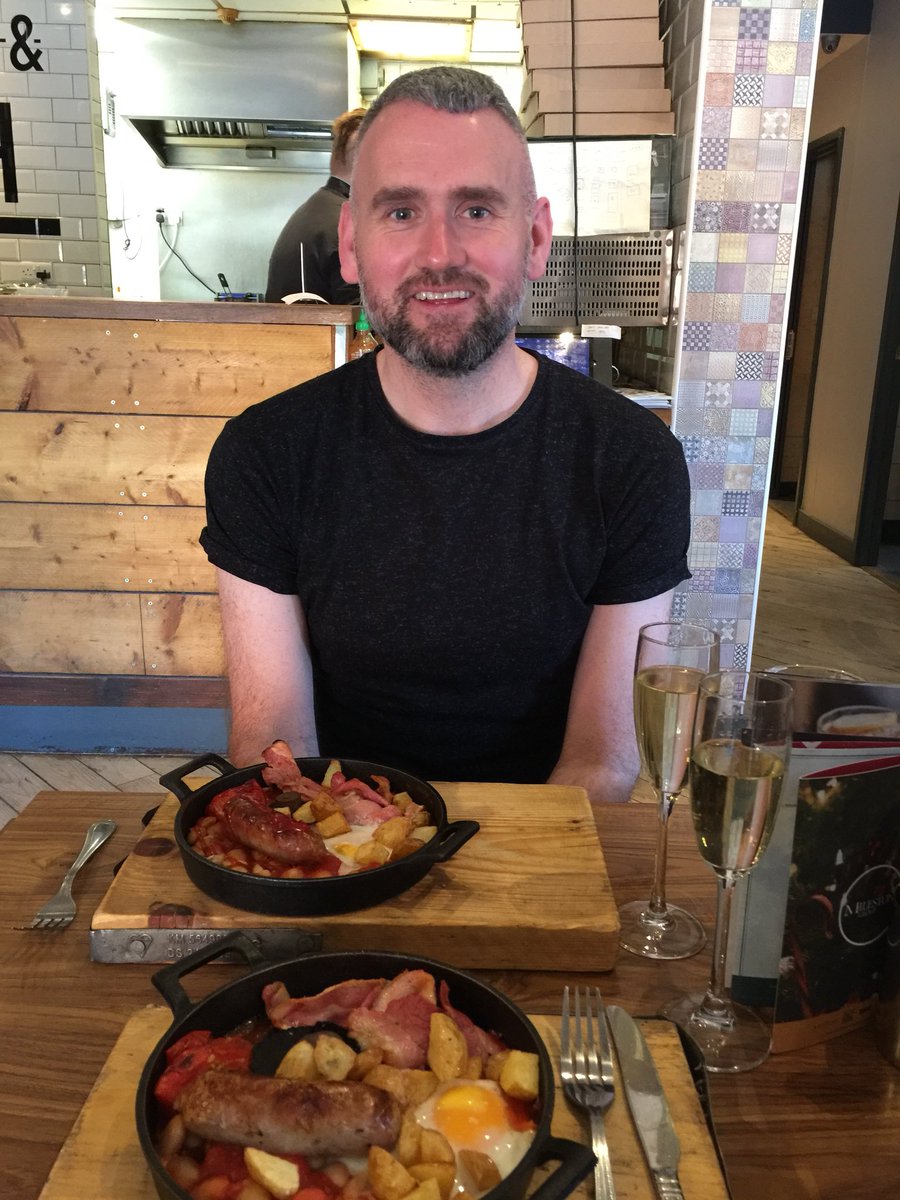 Lisa Tarry ♥️ tweet media