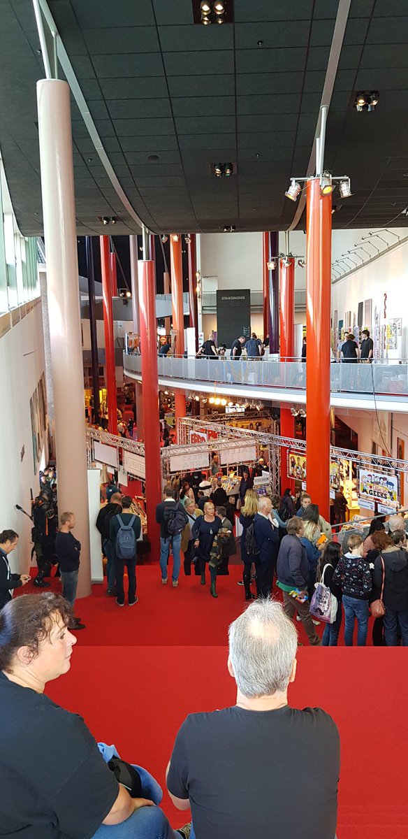 Stripfestival's tweet photo. Het #tiende #StripfestivalBreda is in volle gang, het is gezellig #druk! zien wij u vandaag om morgen ook nog op het grootste #Stripfestival van #Nederland.. voor #jongenoud 
#tip koop uw #toegangsbewijs #online! https://t.co/zqIqbj7f07