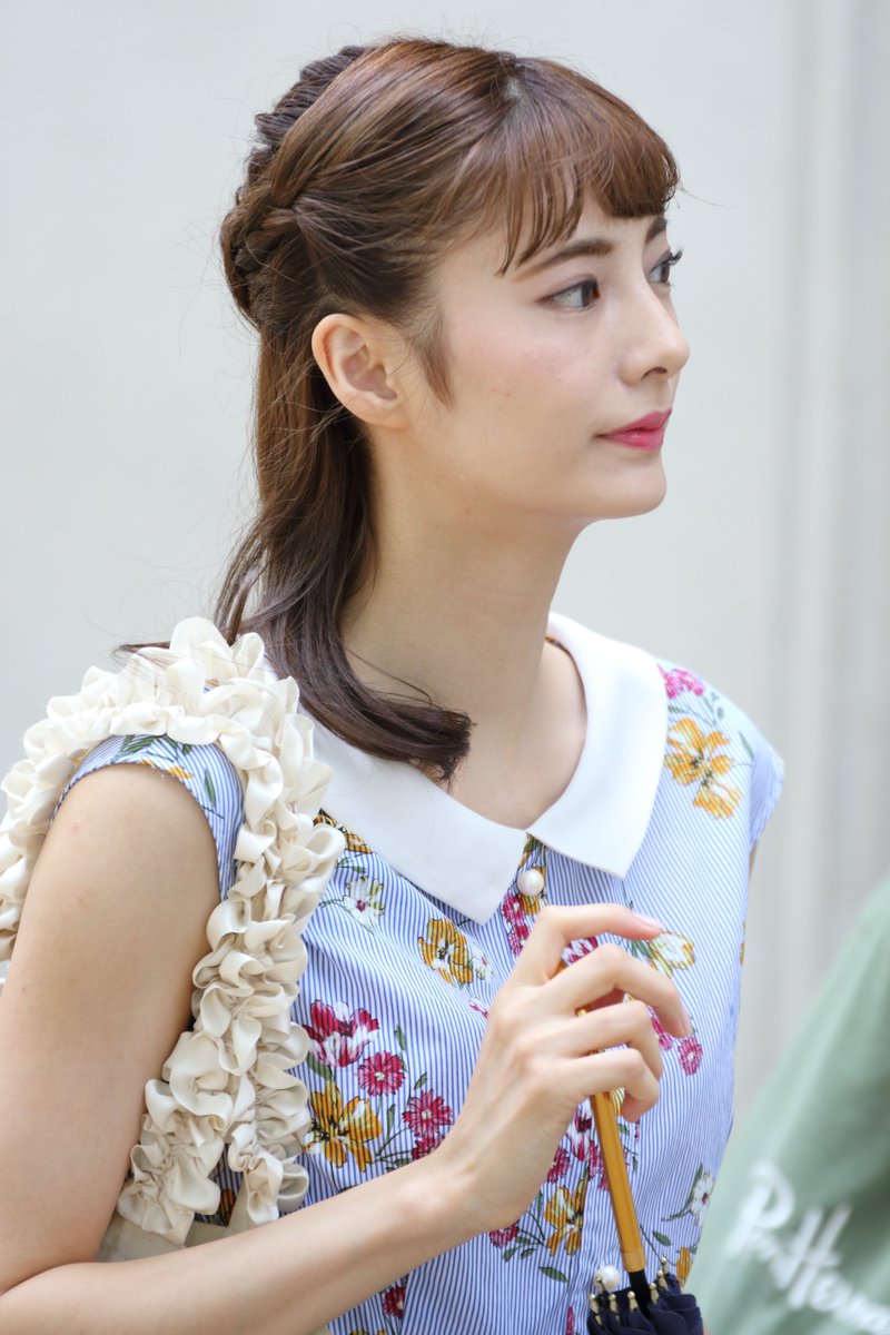 星蘭ひとみ