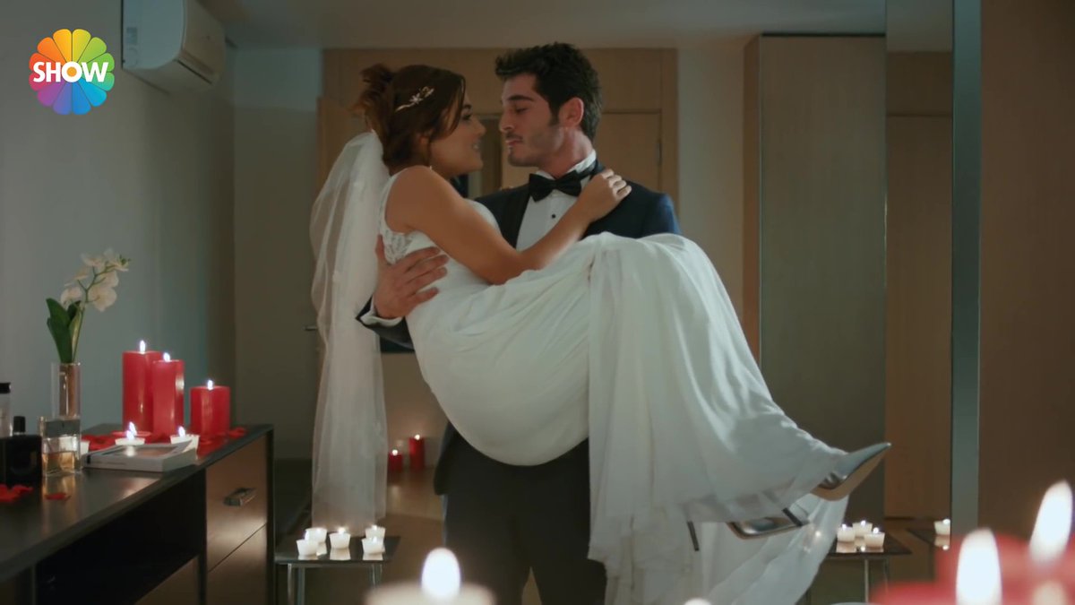 cannergisturk's tweet photo. most beautiful bride and groom 😍
#HayMur #AskLaftanAnlamaz
#HandeErcel #BurakDeniz
@HandeErcel @_denizburak https://t.co/0eIQTlw2uJ