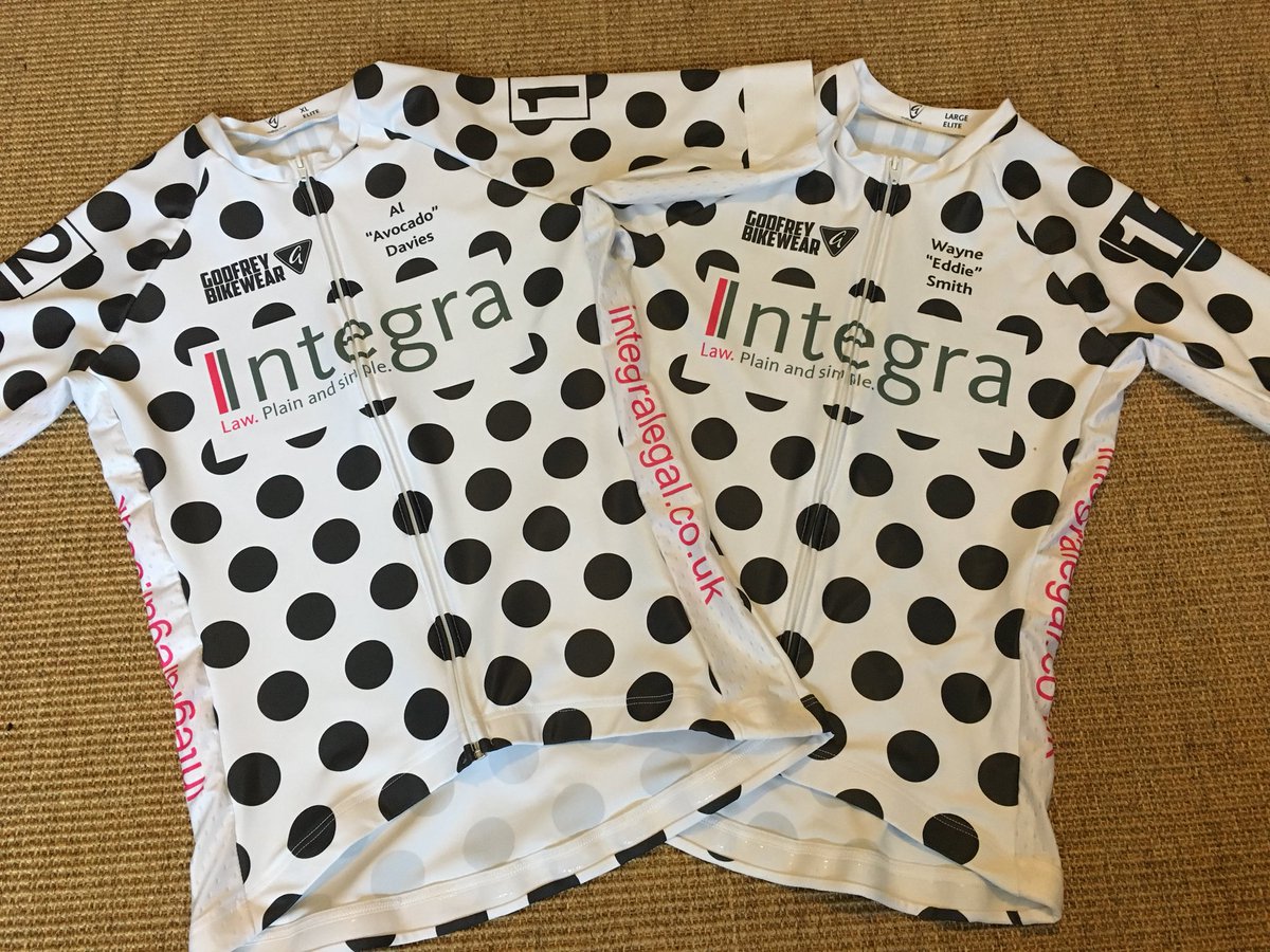 LegalIntegra's tweet photo. Team Integra @BorntoBikeRT are competing in the LVRC National Madison Championships tonight at @derby_arena https://t.co/LsqGU2cHYM