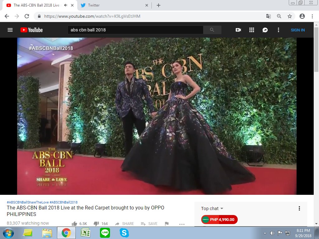 yes_itsmay's tweet photo. twinning #KimXi #kimchiu 

#KathNielBall2018 #waiting https://t.co/ivsSXFyu43