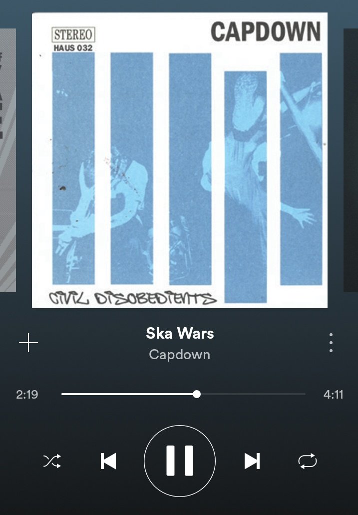 EweniqueB's tweet image. Another glorious sunny day in Abertawe.☀️Lovely walk to Uplands market. Now sat having coffee, skanking my feet under the table outside in the sun. I may go do cartwheels on the beach! #Capdown #music #ska skank -