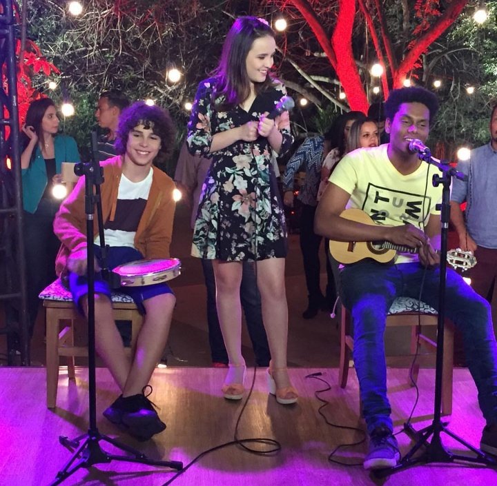 MusicoBarros's tweet photo. Três sambeiros 🎶 https://t.co/kSMmXmzmA7