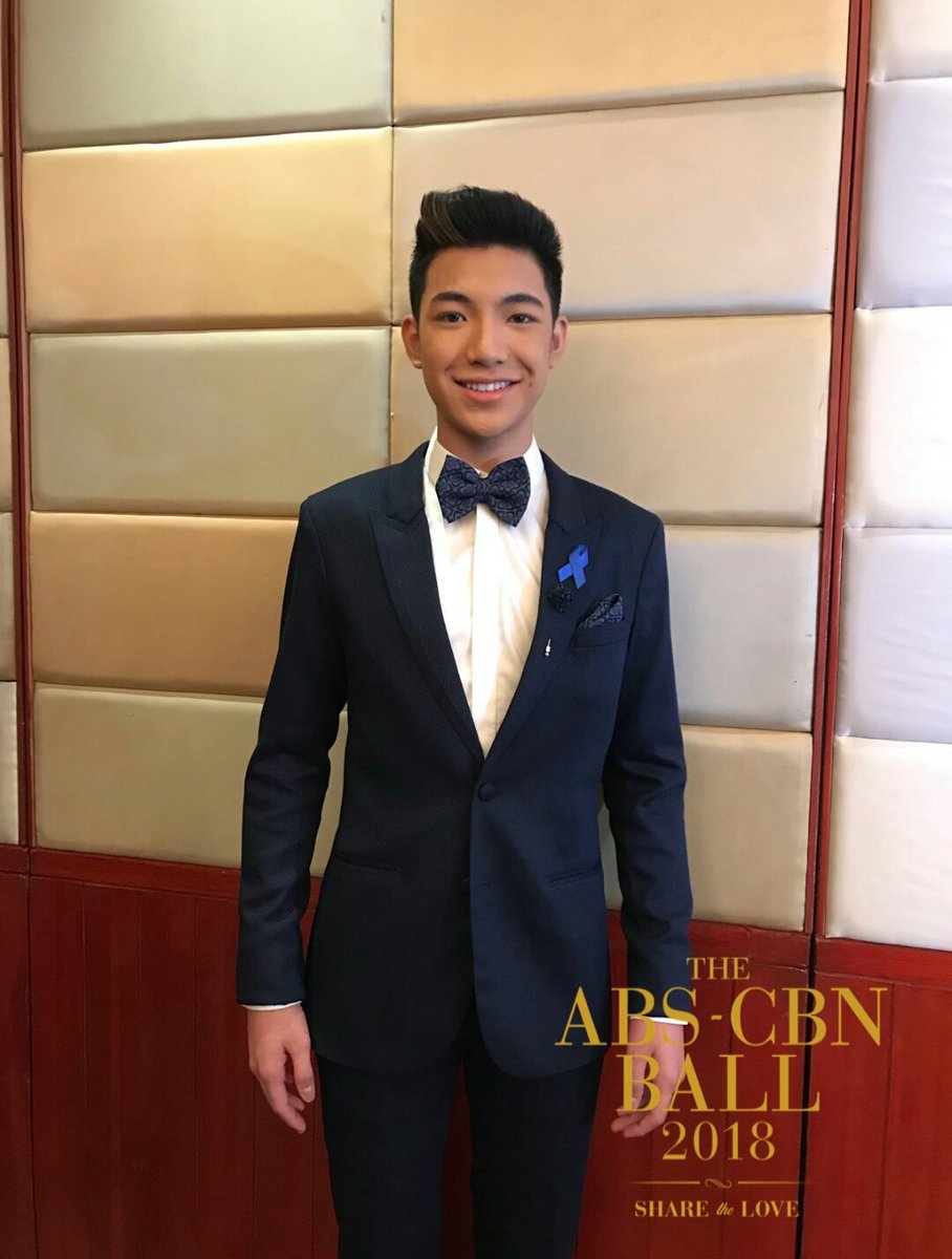 dteamhyperszamb's tweet photo. Our OPPA forever and ever! 

UnstOPPAballDARREN AtTheBall https://t.co/EdzrsQMg6k
