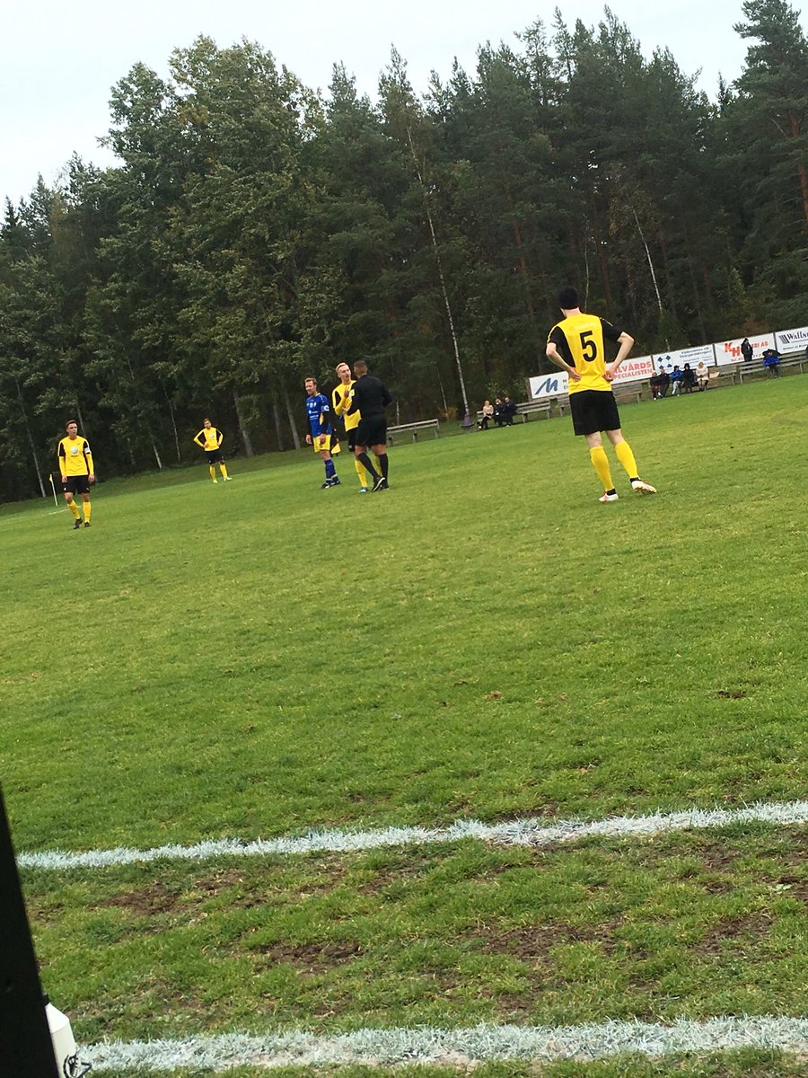 HilleHerr's tweet photo. 19’ Utvecklingssamtal med Nicho https://t.co/jJh9EmAlDq