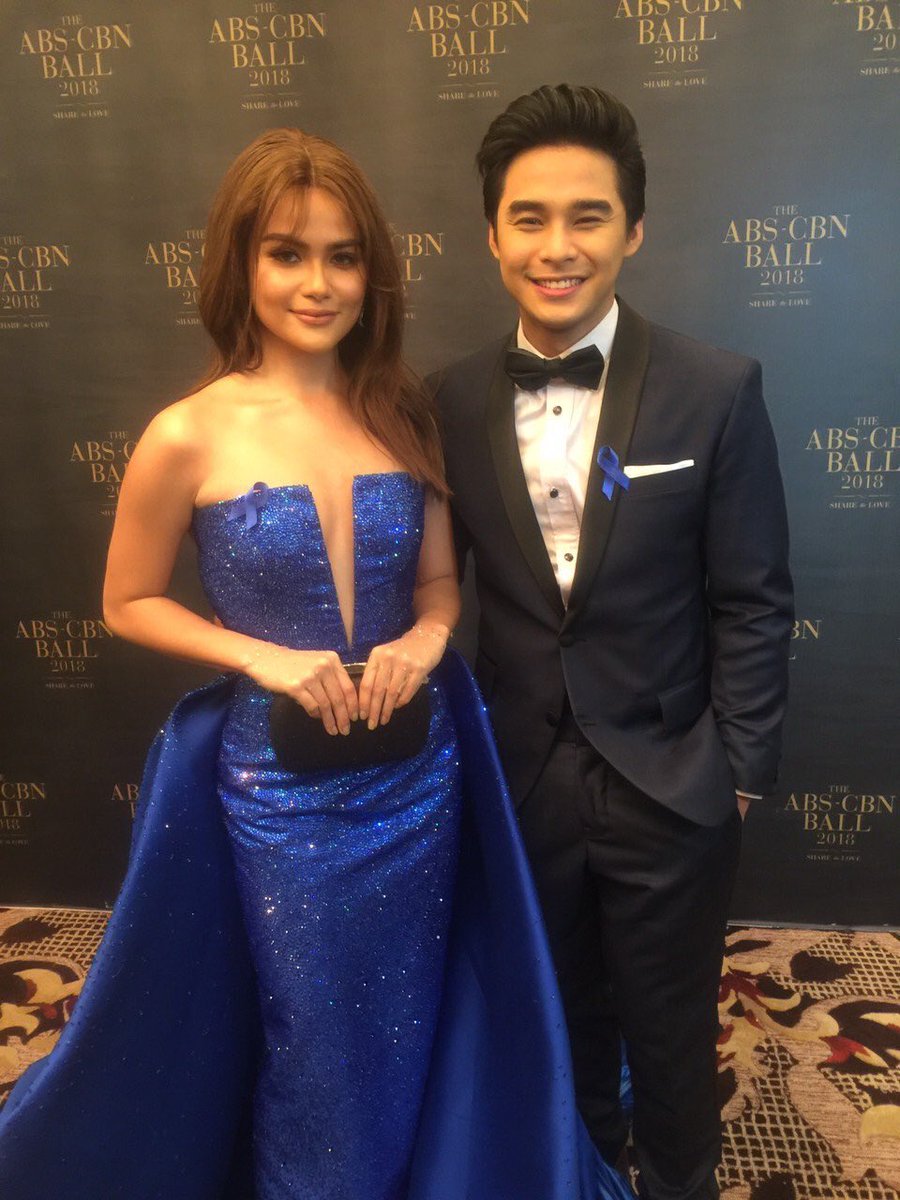 newswatchplusph's tweet photo. LOOK: @hashtag_mccoydl and @ElisseJoson at the #ABSCBNBall2018 | @TristanNodalo https://t.co/rU2uXIWk9A