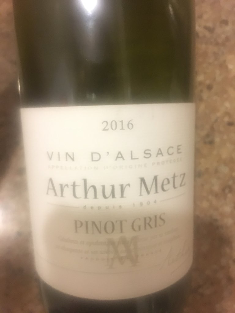 EasyBacchus tweet media