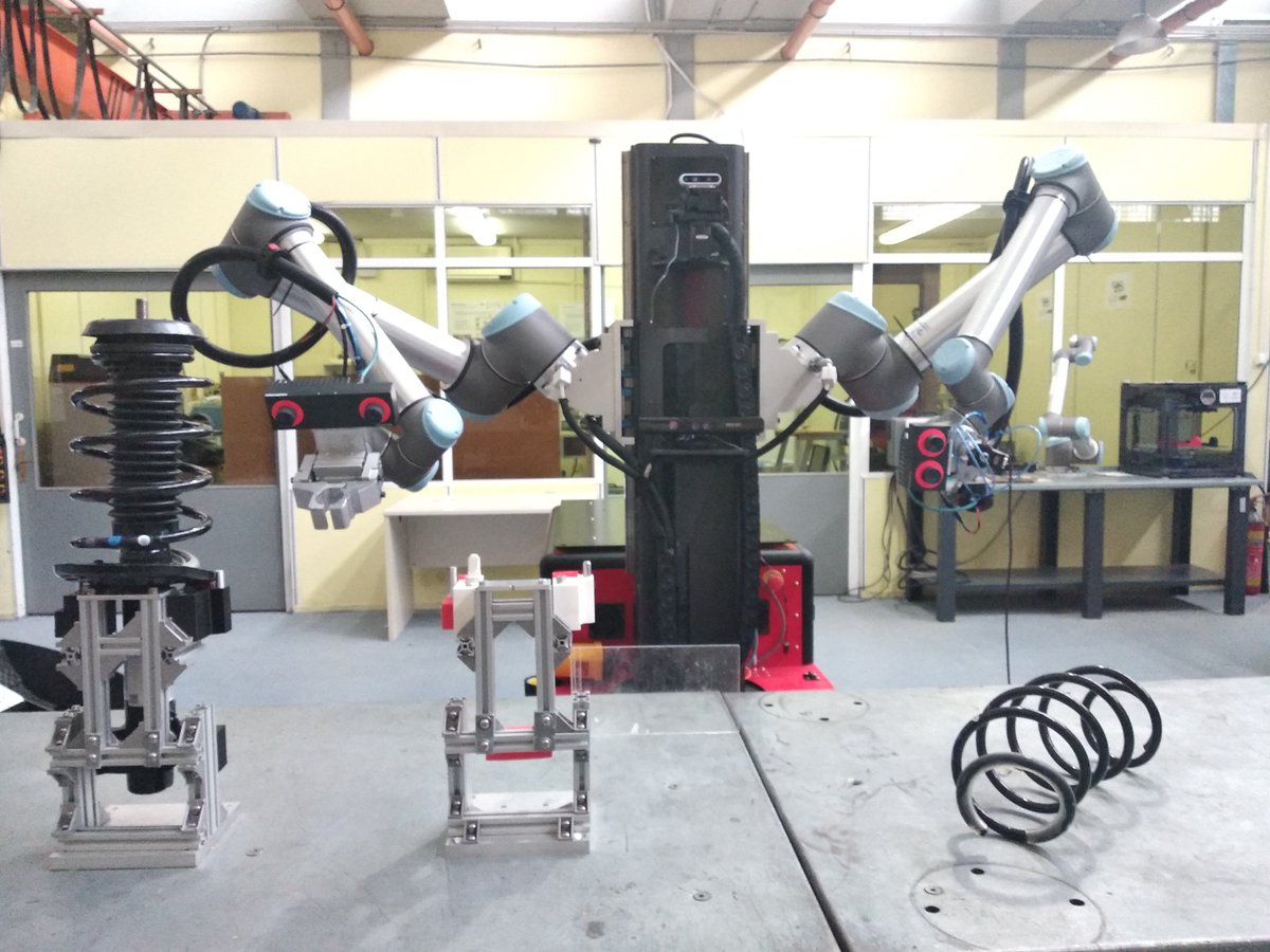 THOMASEUProject's tweet photo. The Mobile Robot Platform (MRP) of @THOMASEUProject @FoF_EU has arrived in @LMSUPATRAS. Time to test project’s developed technologies in the physical robot and complete the automotive pilot set up. @EU_H2020 @EFFRA_Live 
#InvestEUresearch #H2020 #Robotics https://t.co/WYuATgKXz7
