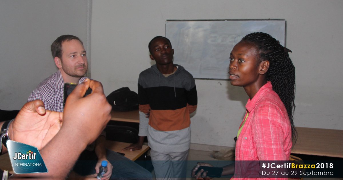 #JCertifbrazza2018

C'est la pause dans différents ateliers place aux échanges et partages entre participants et Speakers