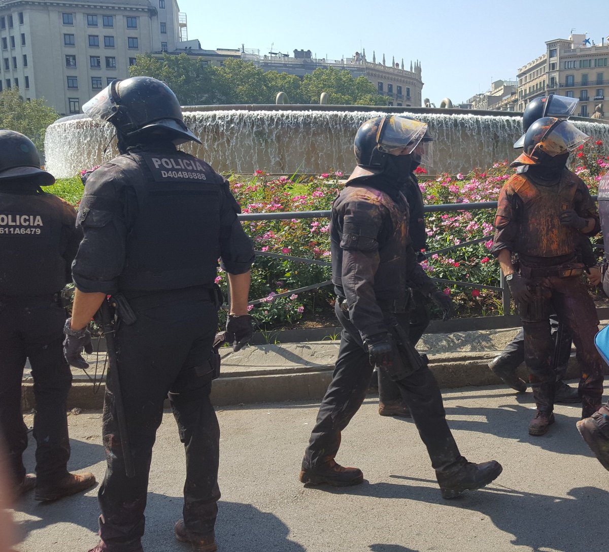 Presentamos el nuevo uniforme de los Mossos, tras su presentación oficial para el acto de #XusmaPol