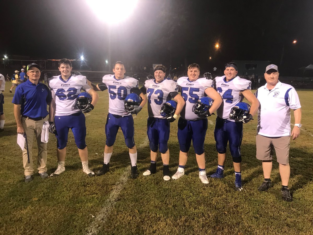thchammer1's tweet photo. SO to my  OL for TCB last night with a 25-6 win over Unity Prep! https://t.co/8ZmCrTLYrf