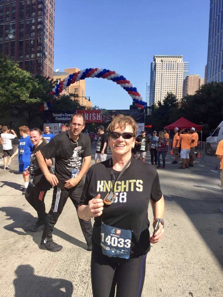angellight's tweet photo. Lisa Povilitus supports #Tunnel2Towers 5K Run &amp; Walk #StandTall wearing #Knights58 and the #environment. #T2Trun
@Knights58Movie https://t.co/HI2kv71lmO