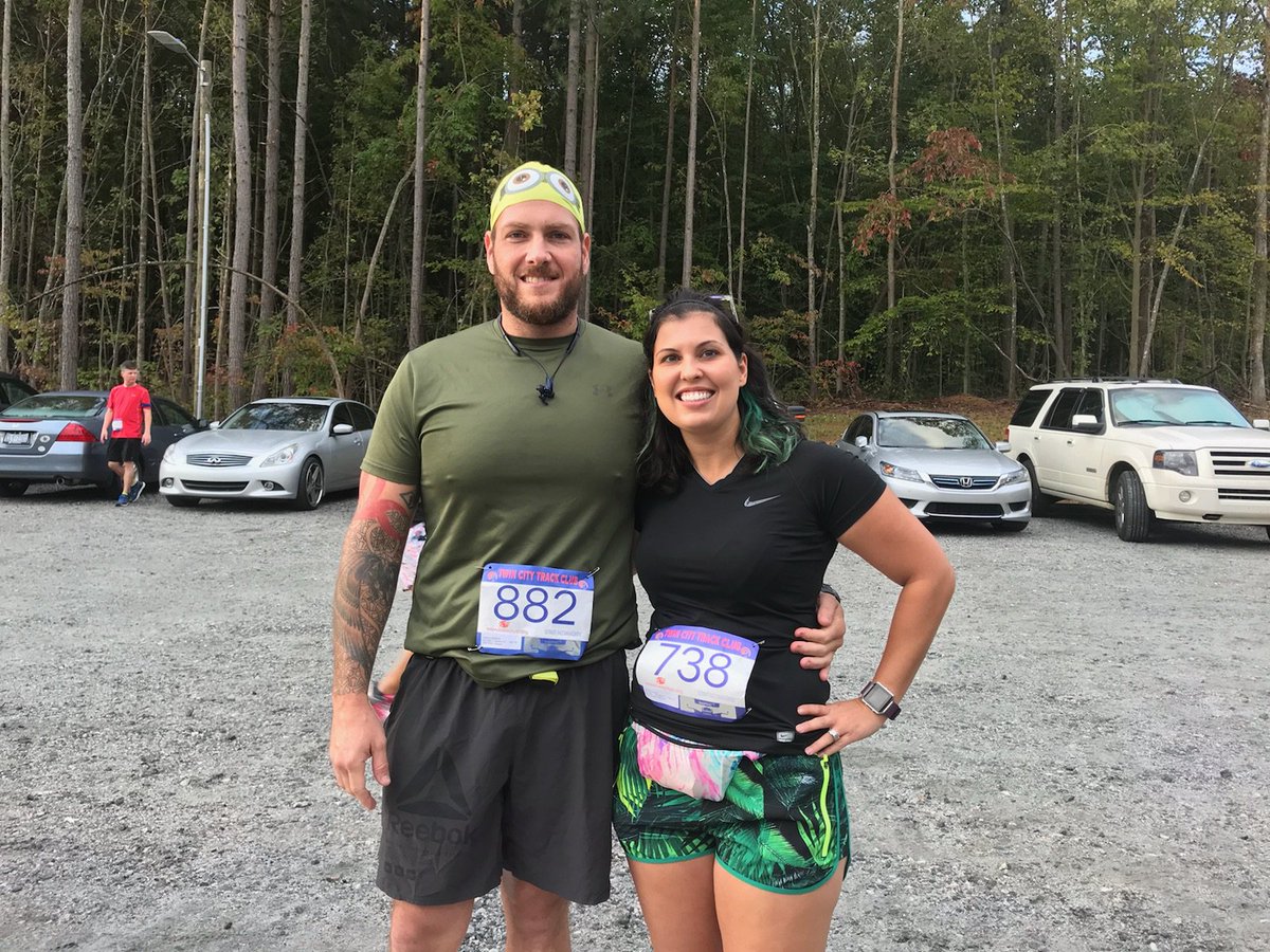 CaseyIn3rd's tweet photo. Set your mind to something and do it! 18.6 miles completed! #lostinpace #trailrunning #withmybestfriend #30k https://t.co/cwhuEXKCmn